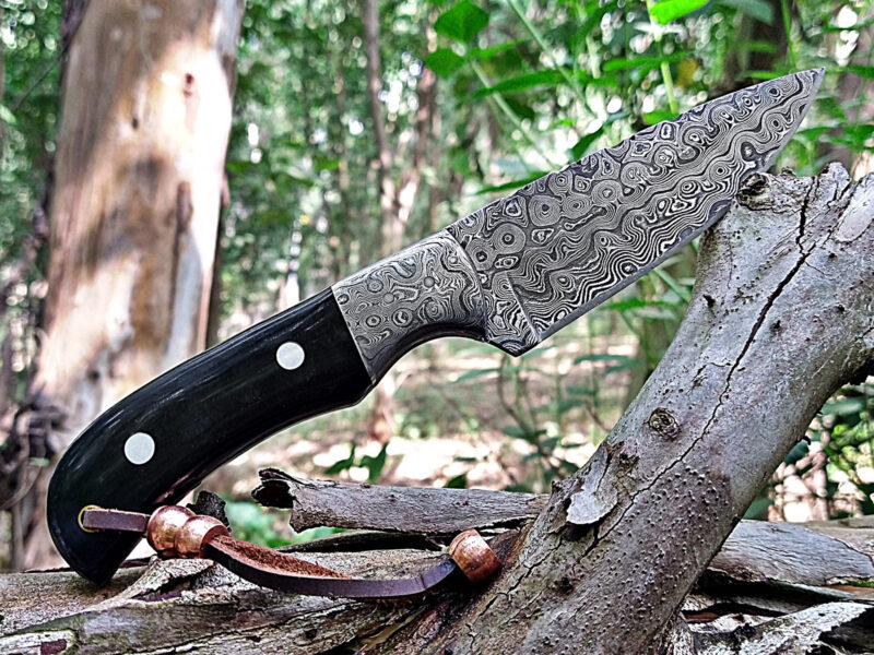 Handmade Forged Damascus Steel Knife with Buffalo Horn Handle - Image 2