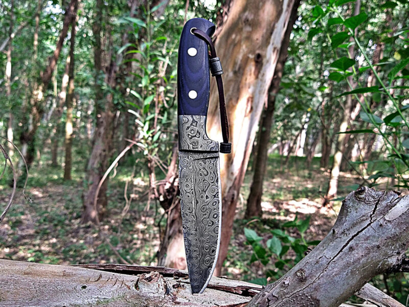 Handmade Damascus Steel Knife with Blue Bone Handle - Image 2