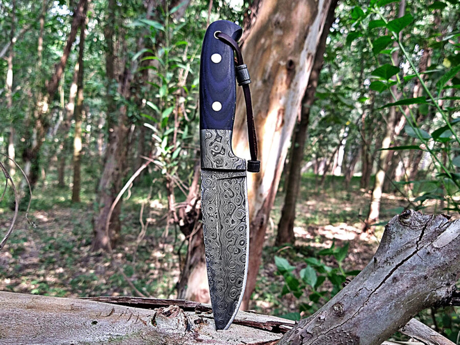 Handmade Damascus Steel Knife with Blue Bone Handle - Image 2