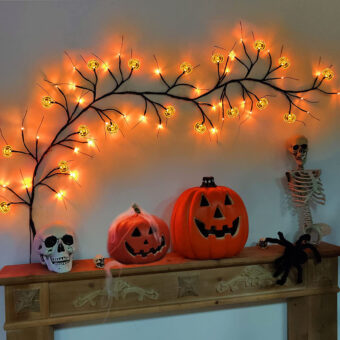 Halloween LED Willow Vine String Lights - Cartoon Bat & Pumpkin Decor