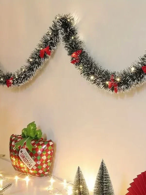 LED Tinsel Garland — Metallic Twist Christmas Garland, 2m